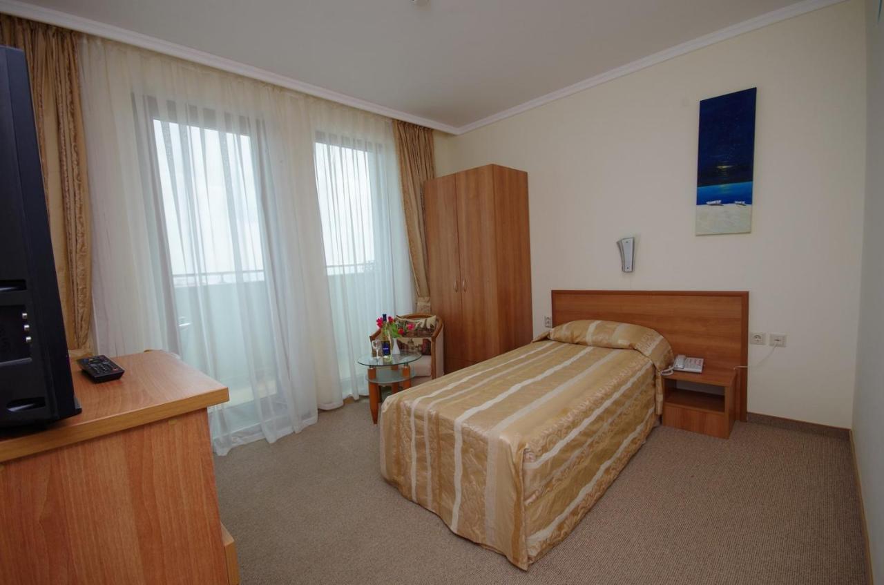 Hotel Lalov Egrek Lozenets Bagian luar foto