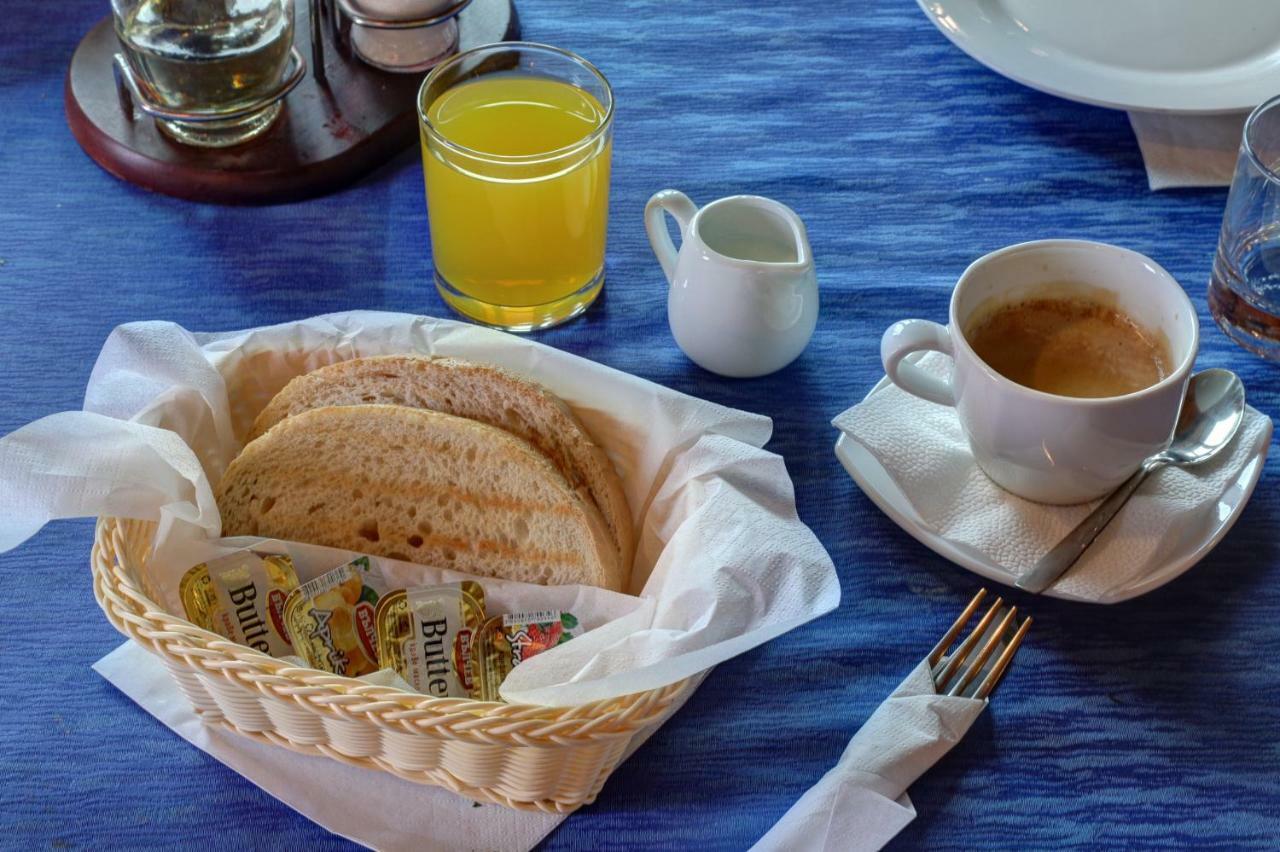 Hotel Lalov Egrek Lozenets Bagian luar foto