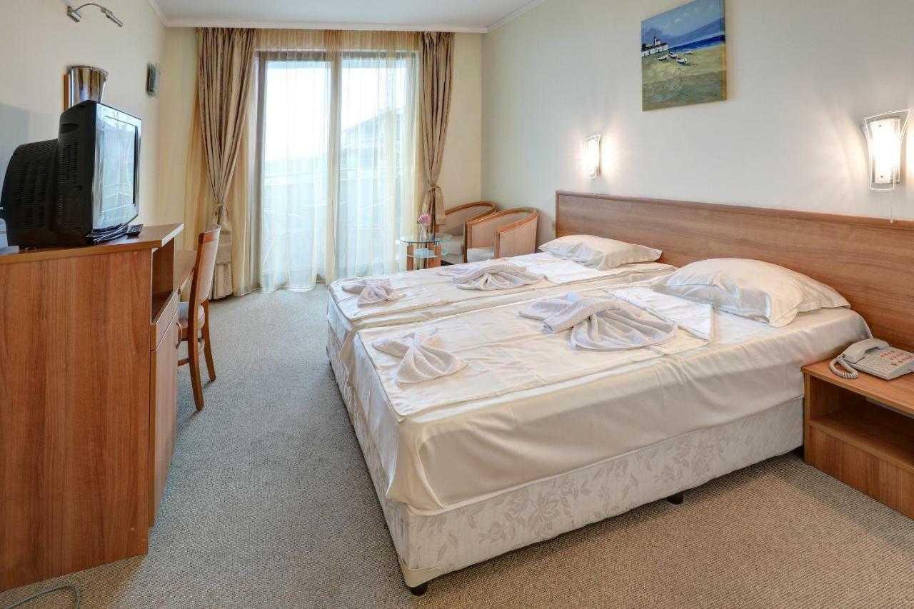 Hotel Lalov Egrek Lozenets Bagian luar foto