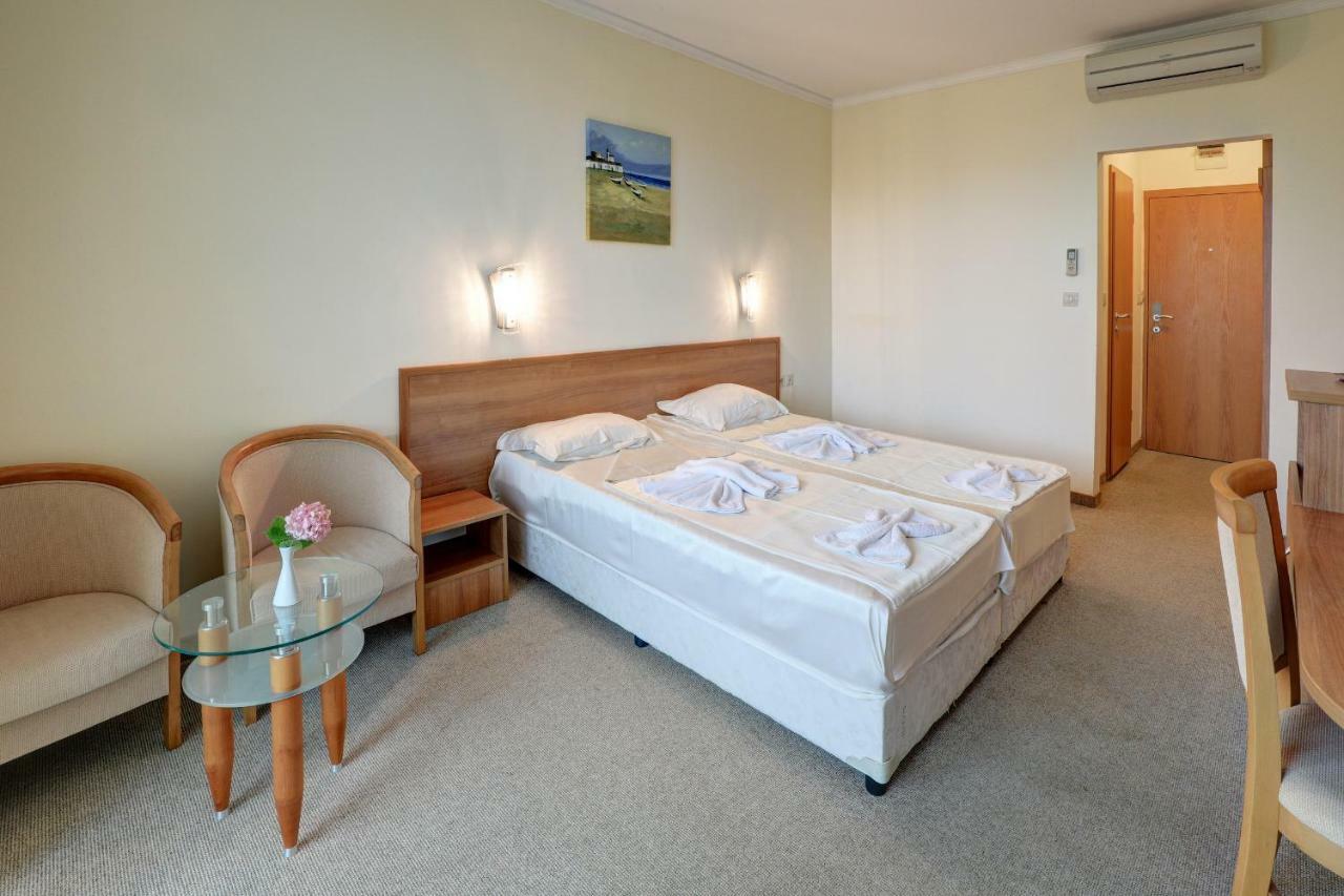 Hotel Lalov Egrek Lozenets Bagian luar foto