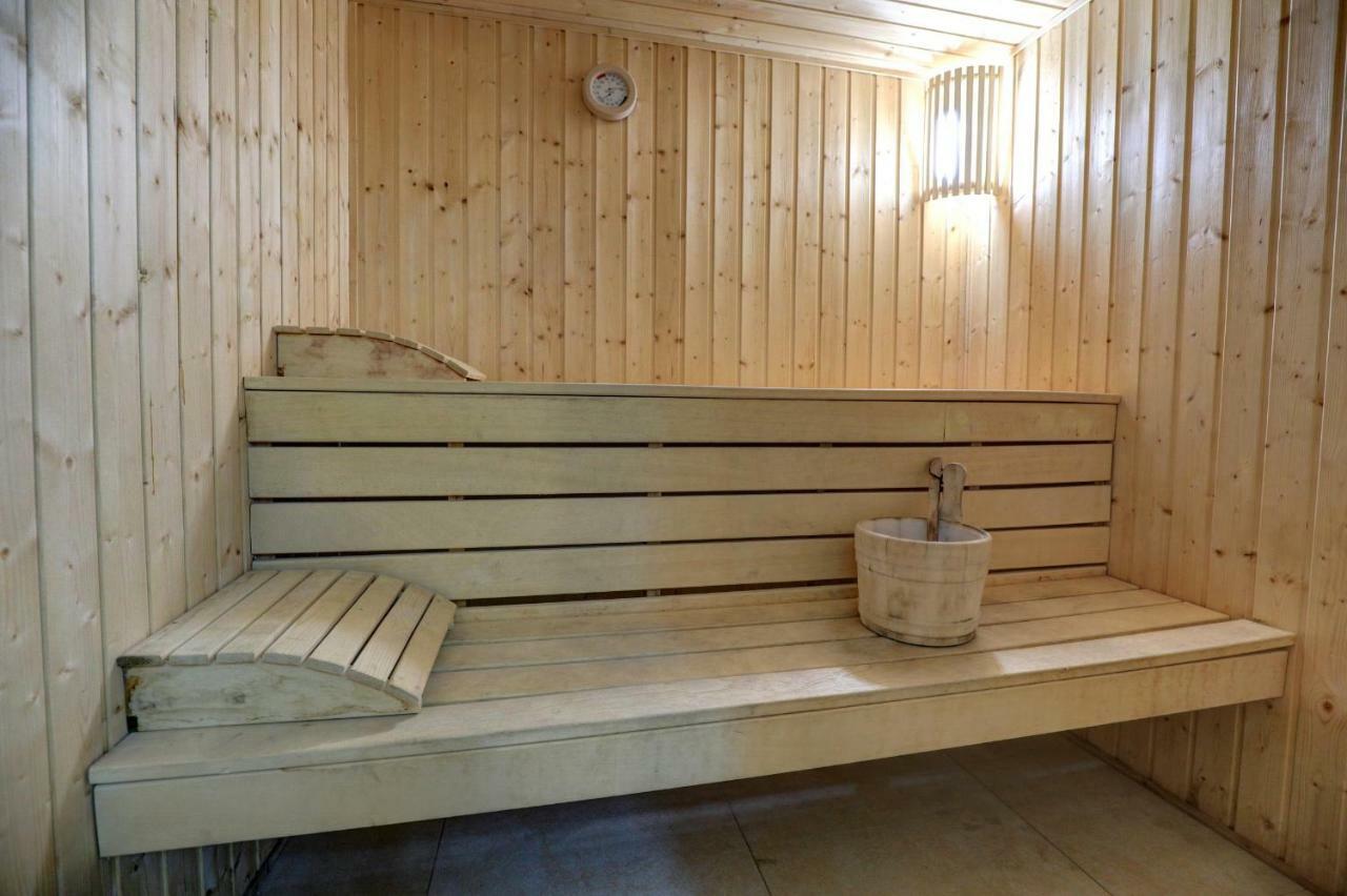 Hotel Lalov Egrek Lozenets Bagian luar foto