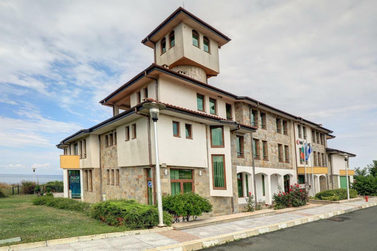 Hotel Lalov Egrek Lozenets Bagian luar foto