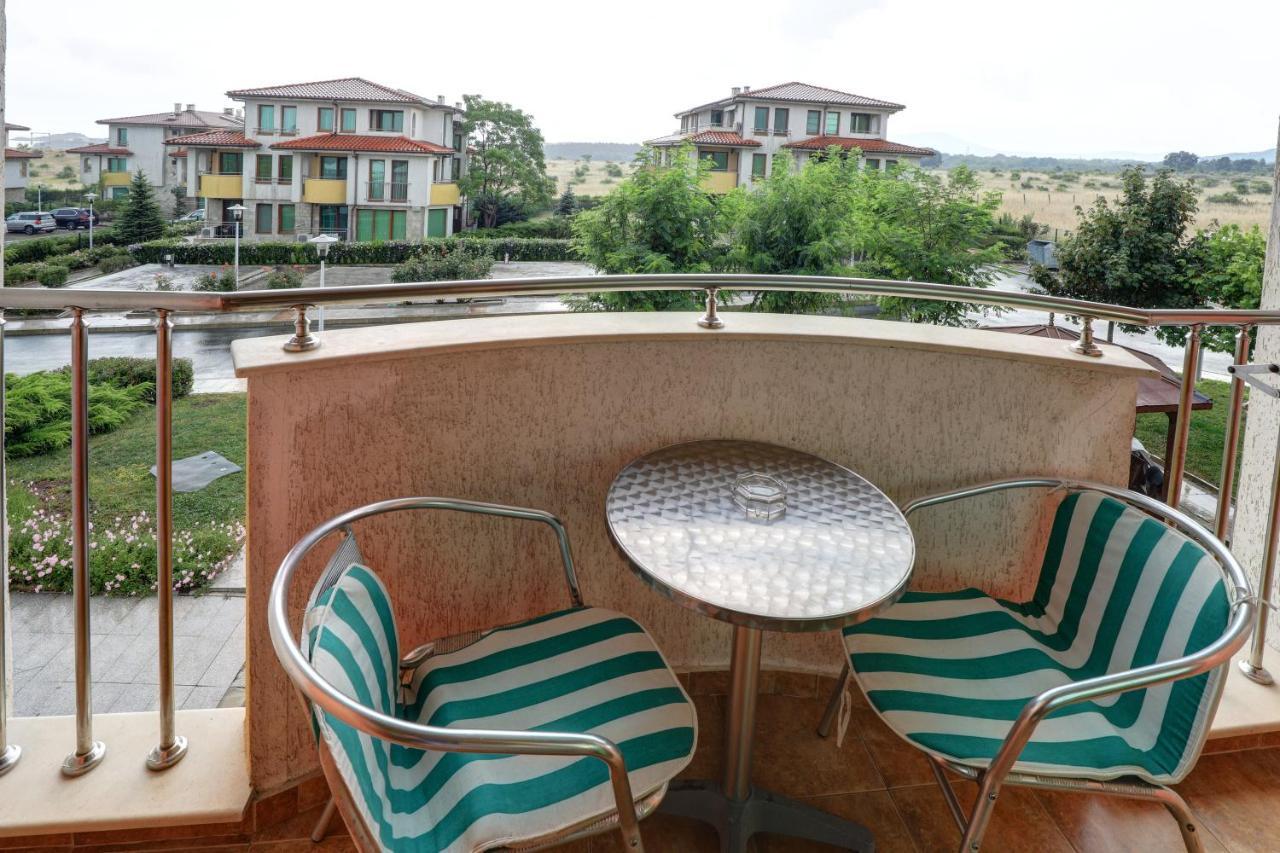 Hotel Lalov Egrek Lozenets Bagian luar foto